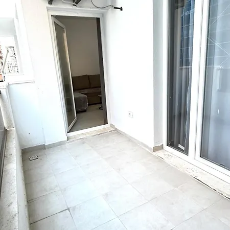 Gretas 8 Apartment Golem (Tirana)